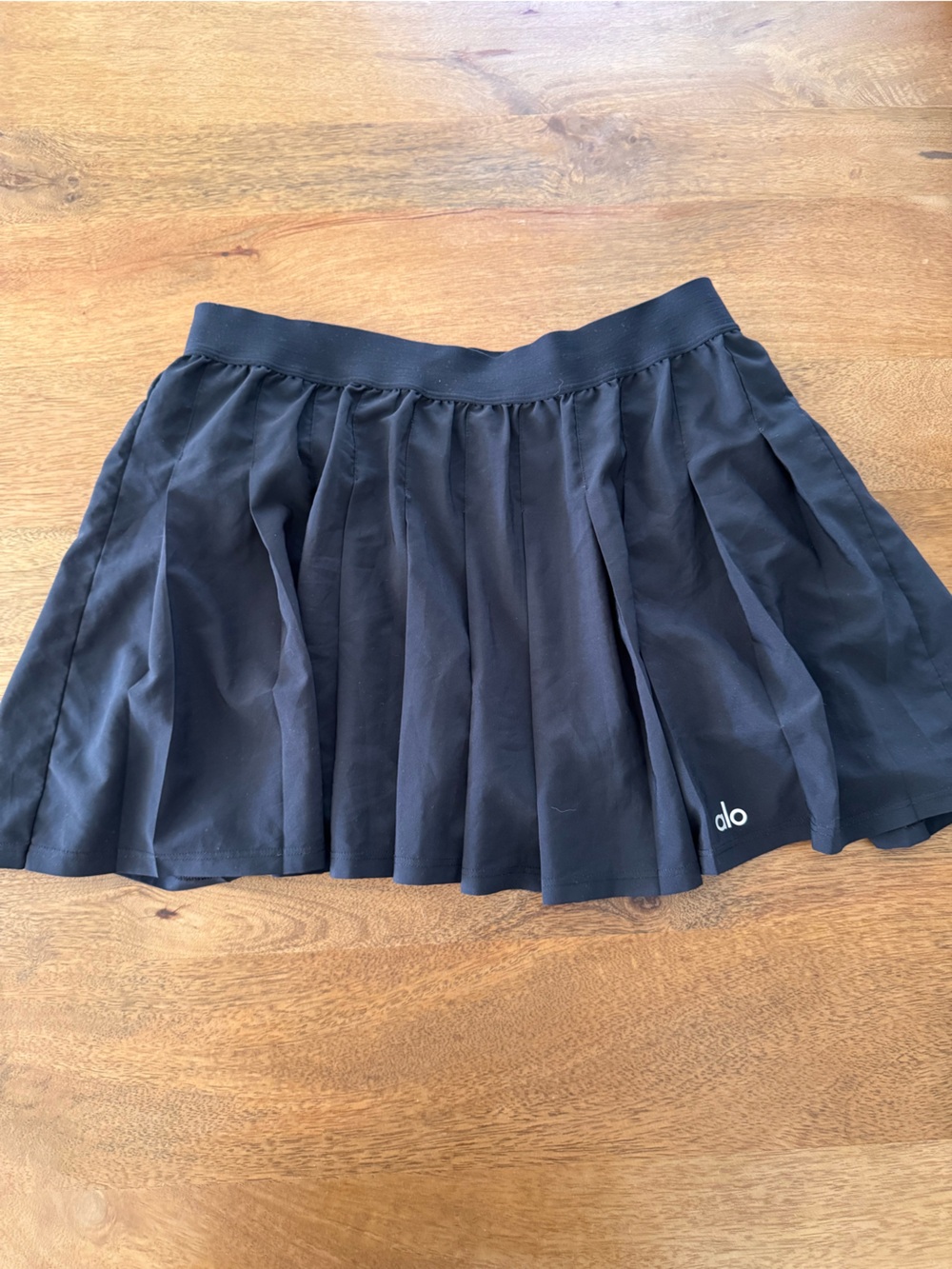 ALO Yoga Black Pleated Mini tennis Skirt
